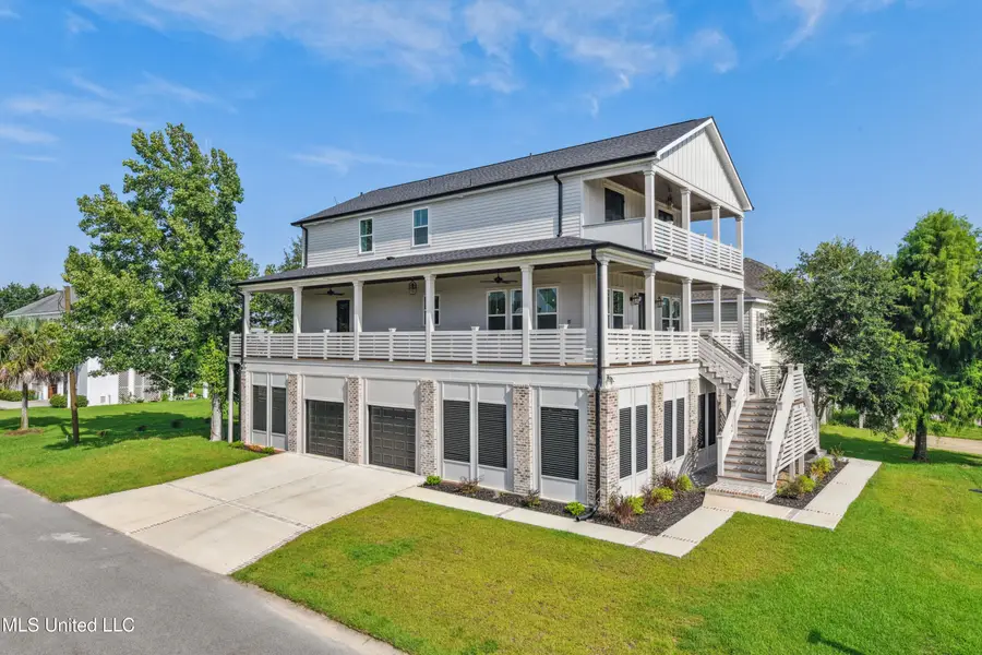 136 Vista Drive, Pass Christian, MS 39571 - Image #2