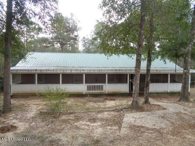 139 September Lane, Lucedale, MS 39452 - Image #1