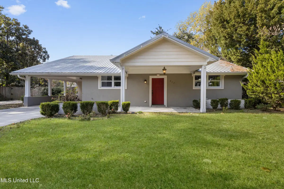 517 Martin Avenue, Ocean Springs, MS 39564 - Image #1