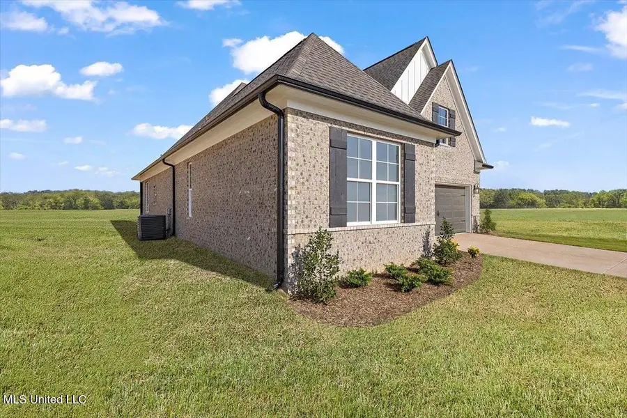 838 W Quitman Court, Nesbit, MS 38651 - Image #3