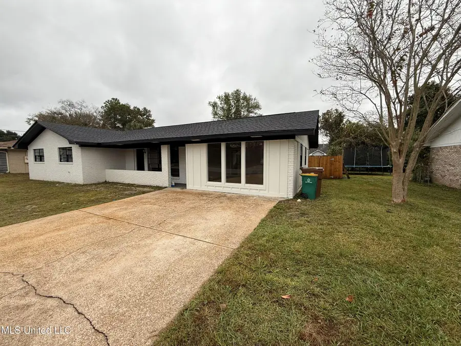 856 Rustwood Drive, Biloxi, MS 39532 - Image #2