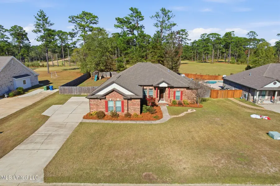 26 E Yellowstone Road, Hattiesburg, MS 39401 - Image #2