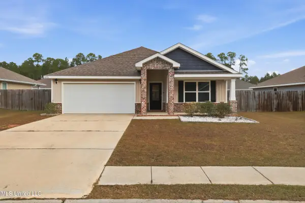 6456 Eastland Circle, Biloxi, MS 39532