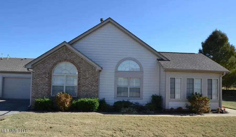 8799 Parkview Oaks Circle, Olive Branch, MS 38654 - Image #2