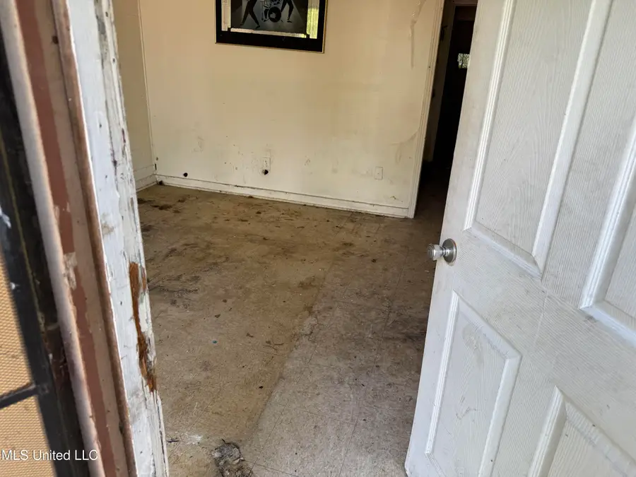 1415 Shirley Avenue, Jackson, MS 39204 - Image #3