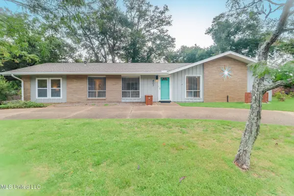 807 Mills Avenue, Gulfport, MS 39501