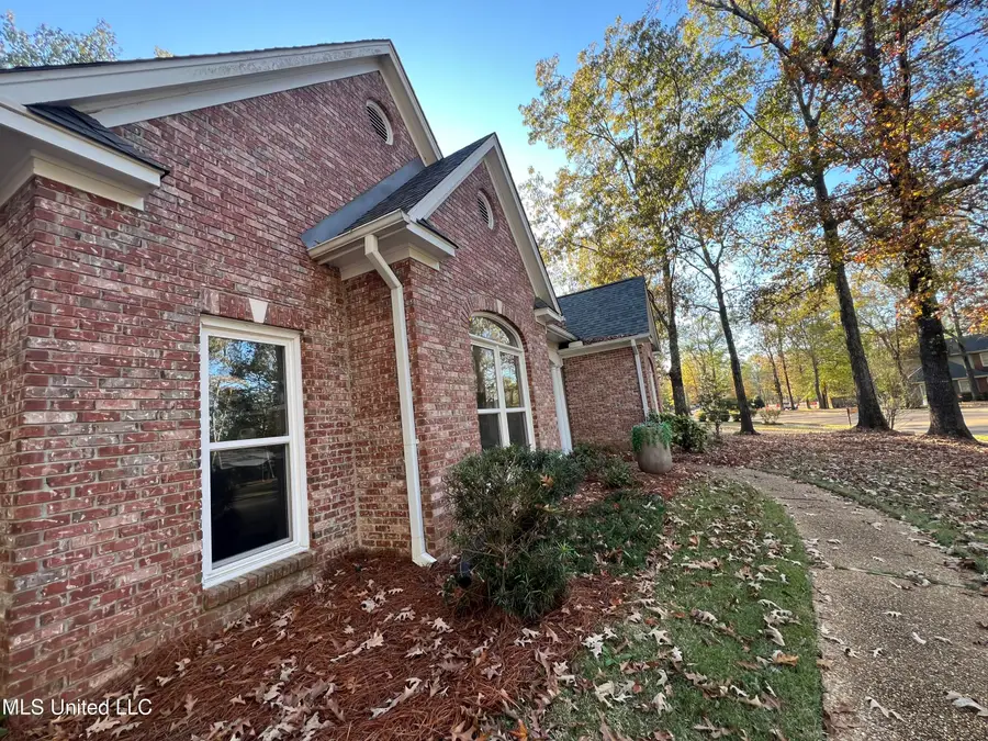 113 Reserve Crossing, Madison, MS 39110 - Image #2