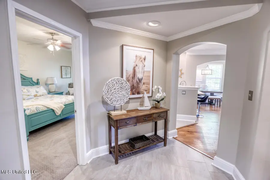 2252 Beach Drive, Gulfport, MS 39507 - Image #3