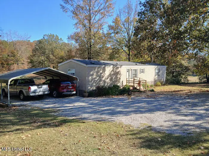 349 W Cox Road, Byhalia, MS 38611 - Image #1