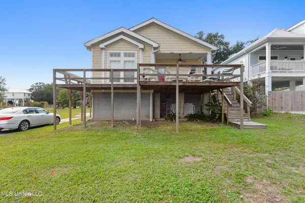 406 S Nicholson Avenue, Long Beach, MS 39560