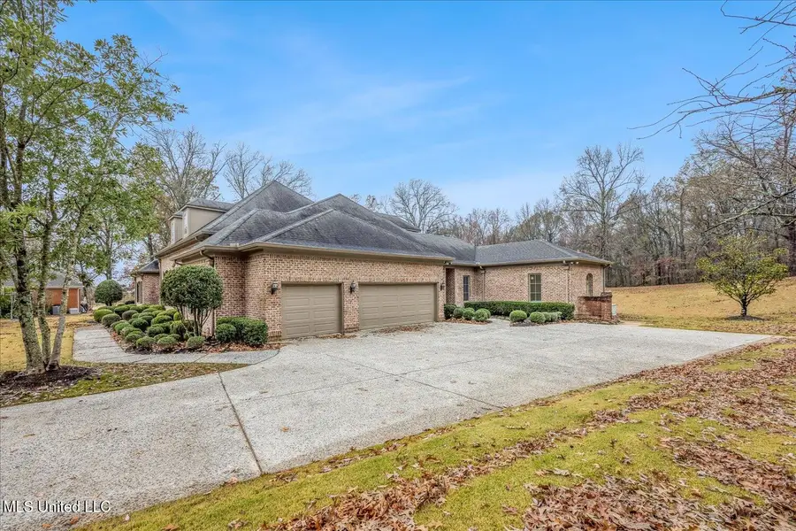 5192 Wedgewood Drive, Olive Branch, MS 38654 - Image #2