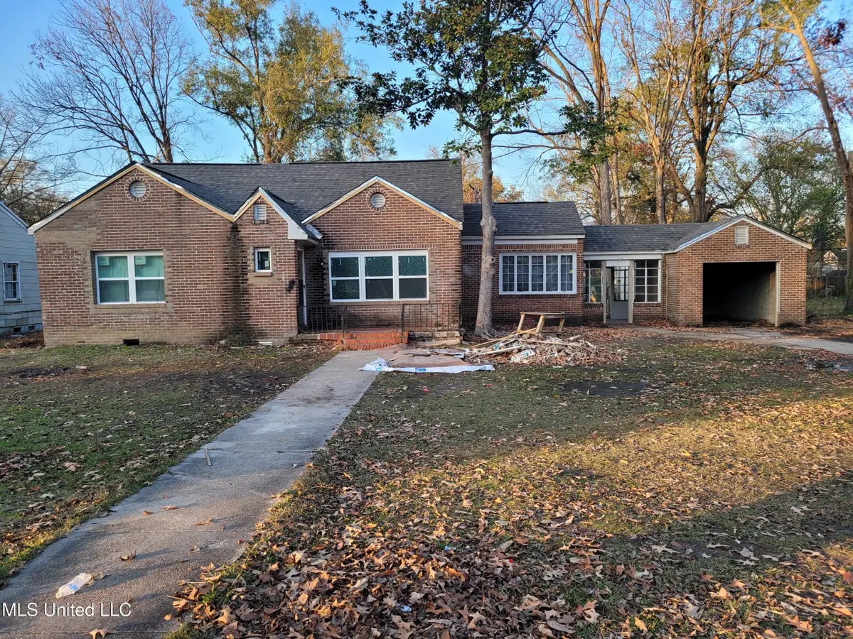 529 Catalpa Street, Clarksdale, MS 38614 - Image #1