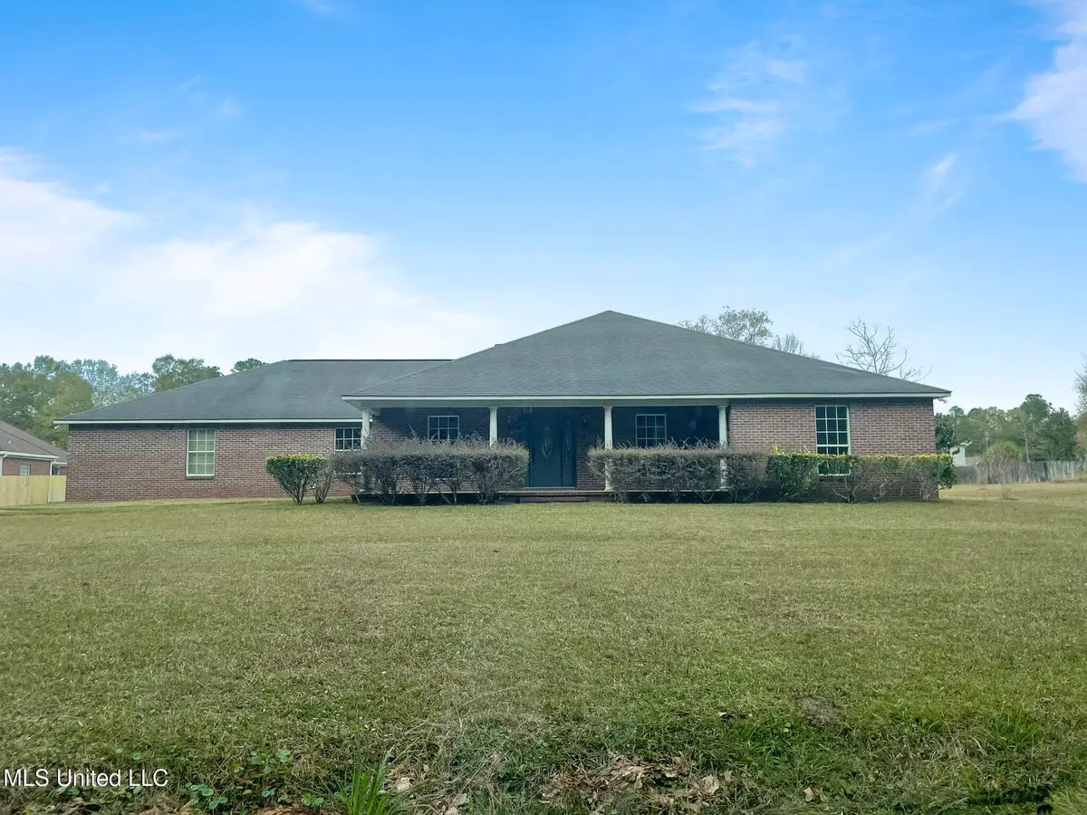 2208 Highland Drive, Gautier, MS 39553 - Image #1
