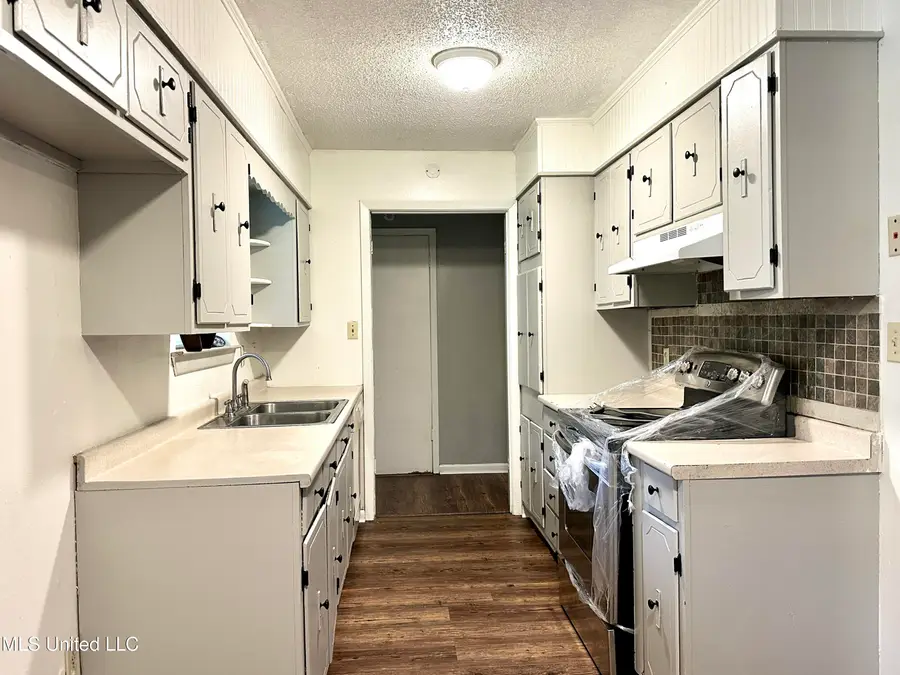 109 11th Street, McComb, MS 39648 - Image #3