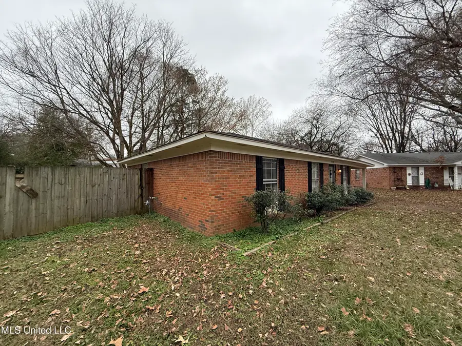 5179 Crestwood Cove, Horn Lake, MS 38637 - Image #3