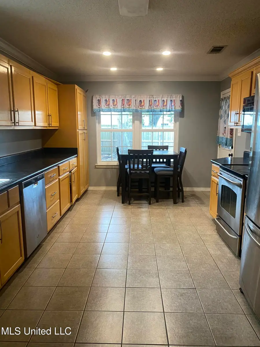 2311 Paul Harvey Avenue, Pascagoula, MS 39567 - #2