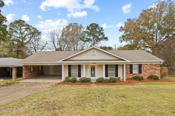 708 Tanglewood Drive, Clinton, MS 39056