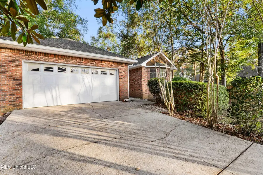 552 Hanauma Court, Diamondhead, MS 39525 - Image #2