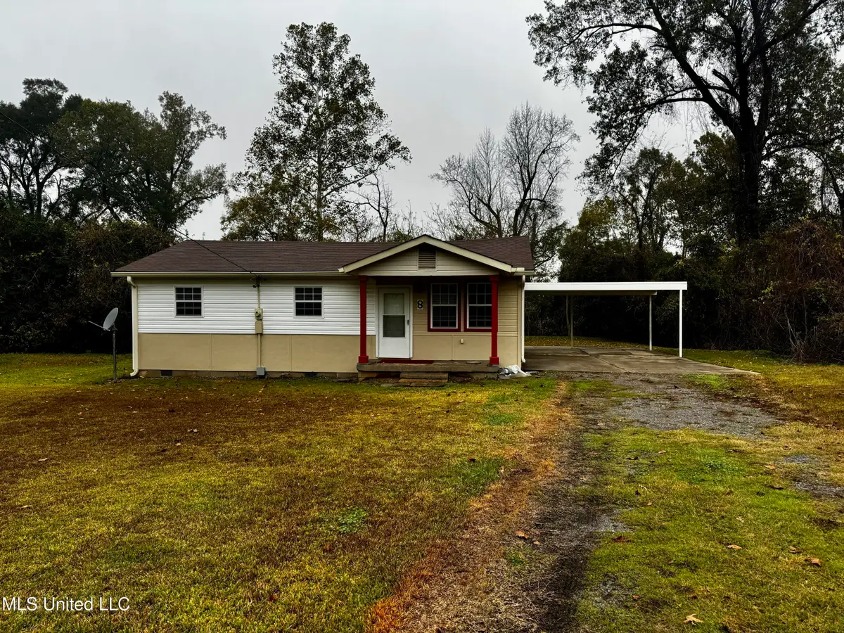 8 Oak Lane, Natchez, MS 39120 - Image #1