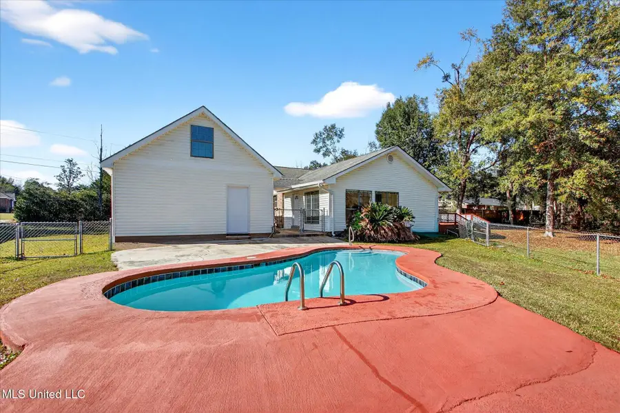 17080 Fenton Dedeaux Road, Kiln, MS 39556 - Image #3