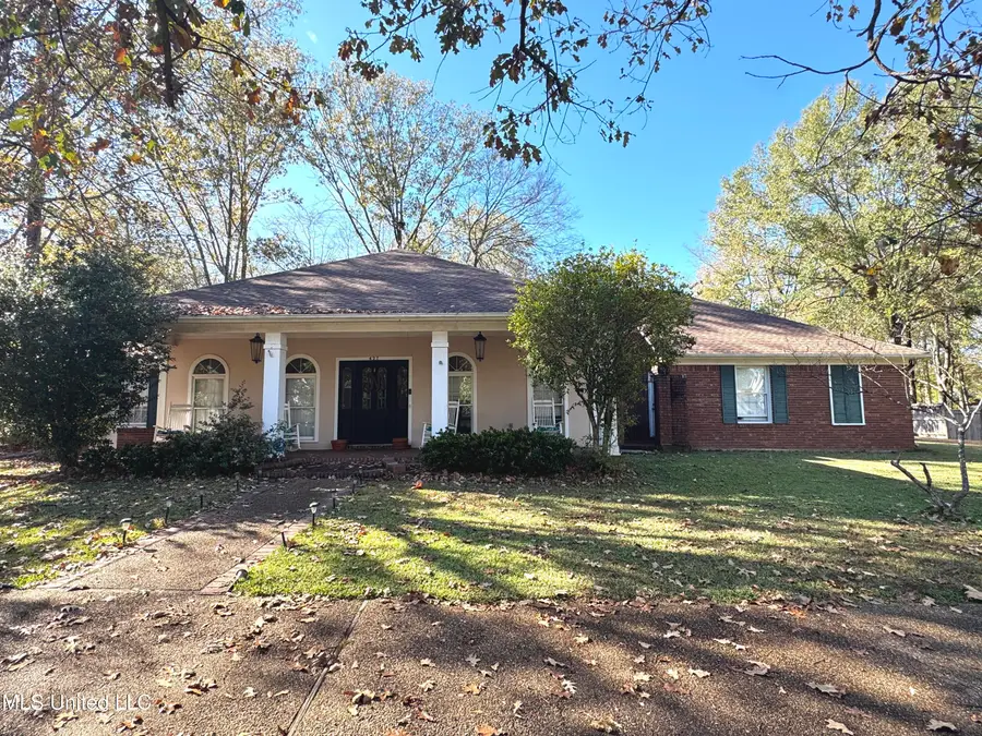 427 Autumn Oak Drive, Madison, MS 39110 - Image #2