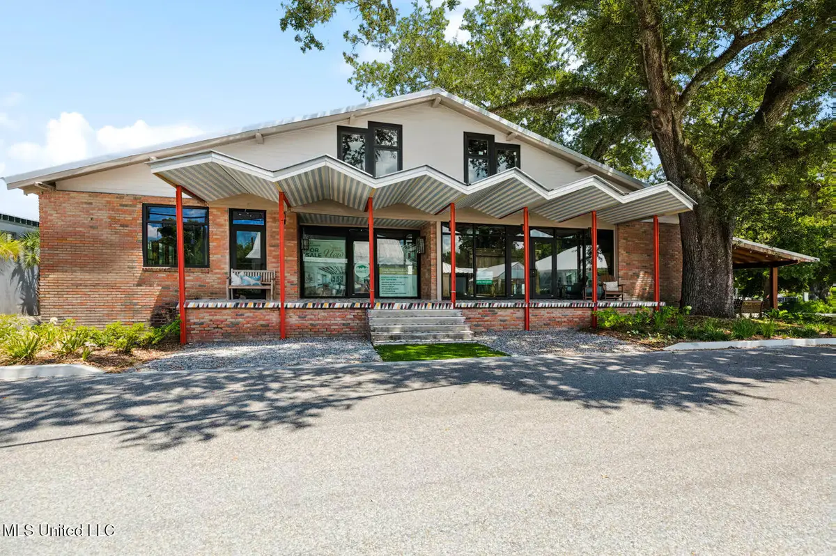 301 S Toulme Street, Bay Saint Louis, MS 39520 - Image #1