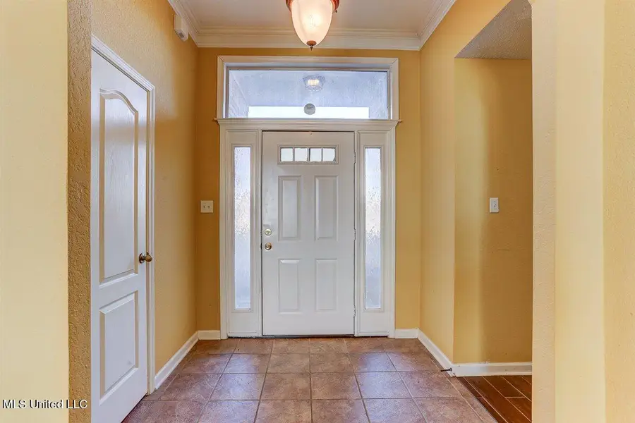 6793 N Hamilton Circle, Olive Branch, MS 38654 - Image #3