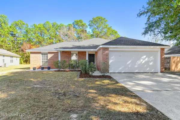 11716 Quail Creek Drive, Ocean Springs, MS 39564