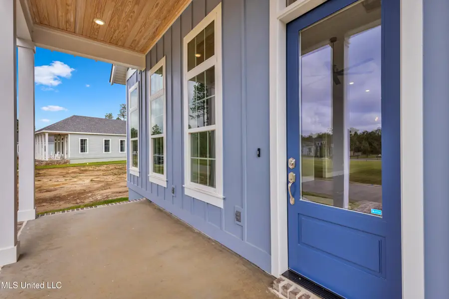 12482 Star Lane, Gulfport, MS 39503 - Image #2