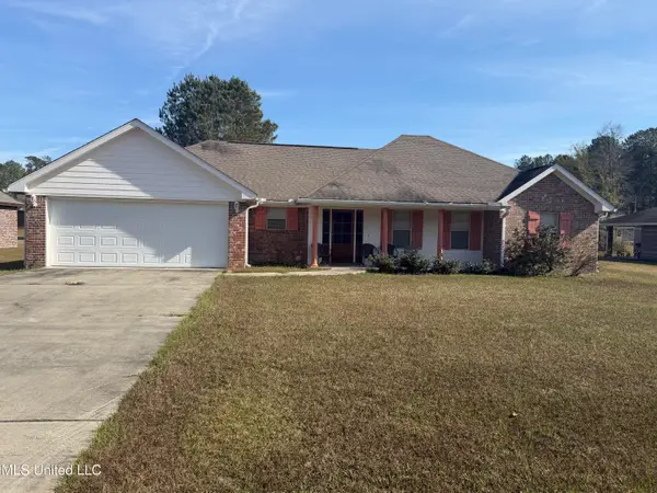 11 Silver Leaf Drive, Hattiesburg, MS 39401