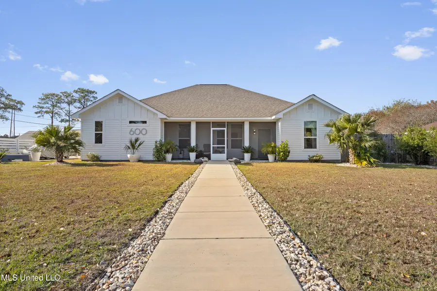 600 Beyer Drive, Bay Saint Louis, MS 39520 - Image #2