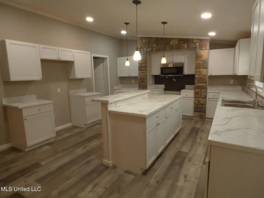 2075 Hartwell Road, Summit, MS 39666 - Image #2