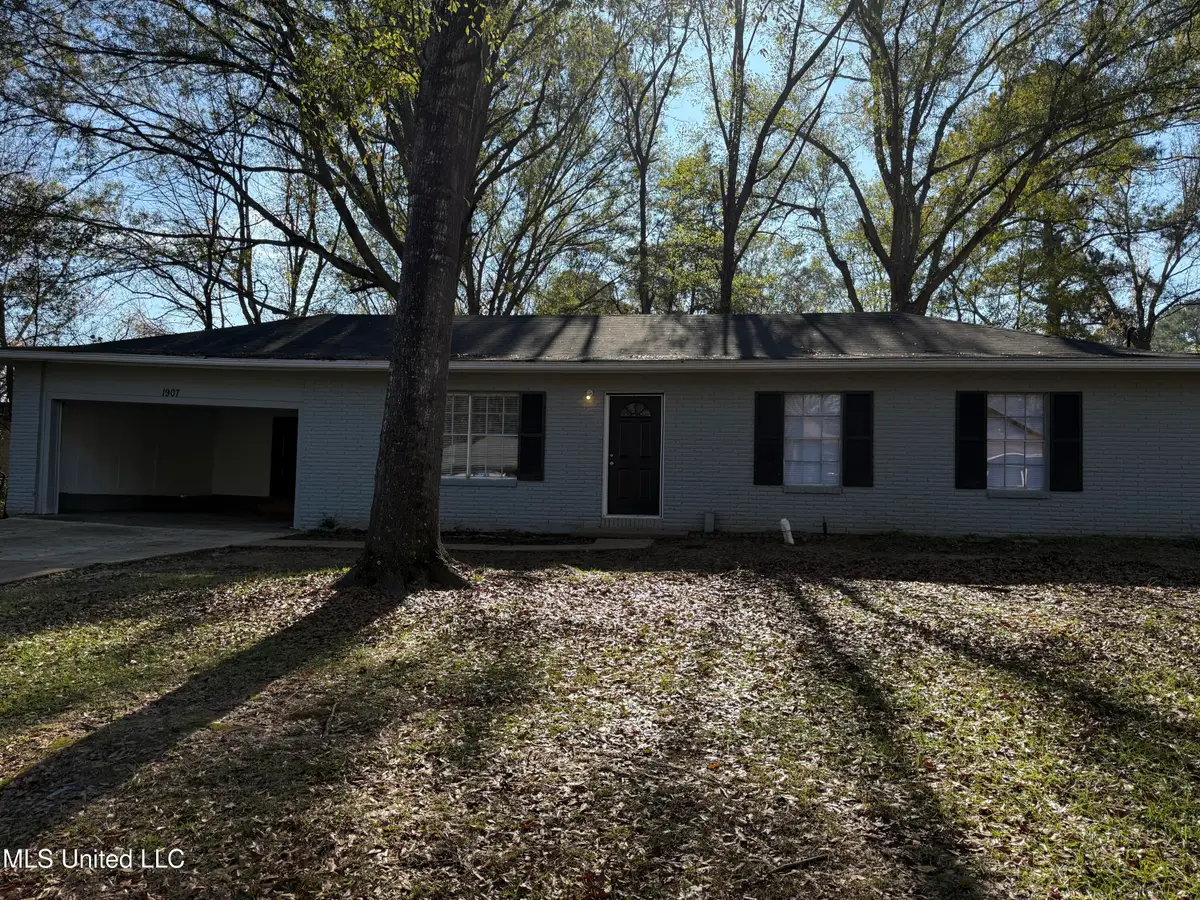 1907 Bienville Drive, Jackson, MS 39212 - Image #1