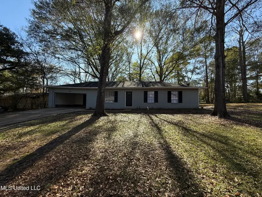 1907 Bienville Drive, Jackson, MS 39212 - Image #2