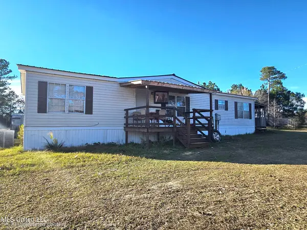 12809 Foxrun Drive, Vancleave, MS 39565