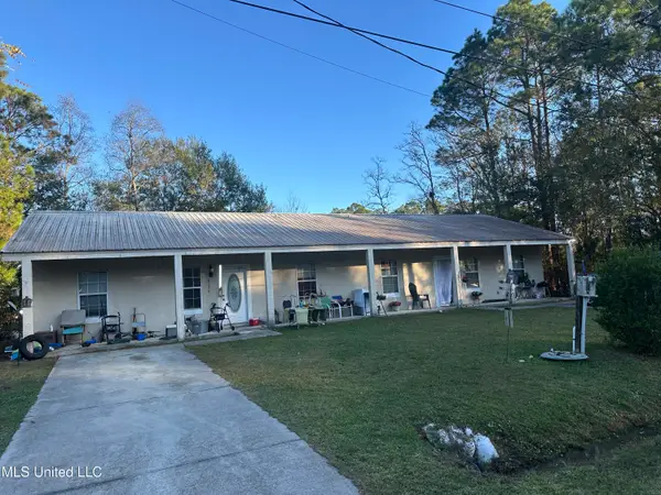 8034 Clarke Street, Bay Saint Louis, MS 39520