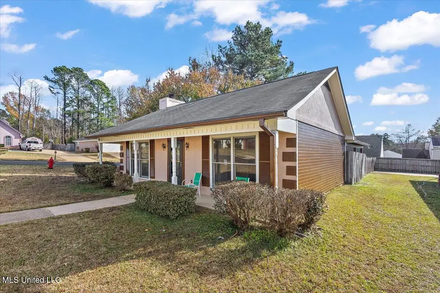 649 Bryceland Boulevard, Ridgeland, MS 39157 - Image #2