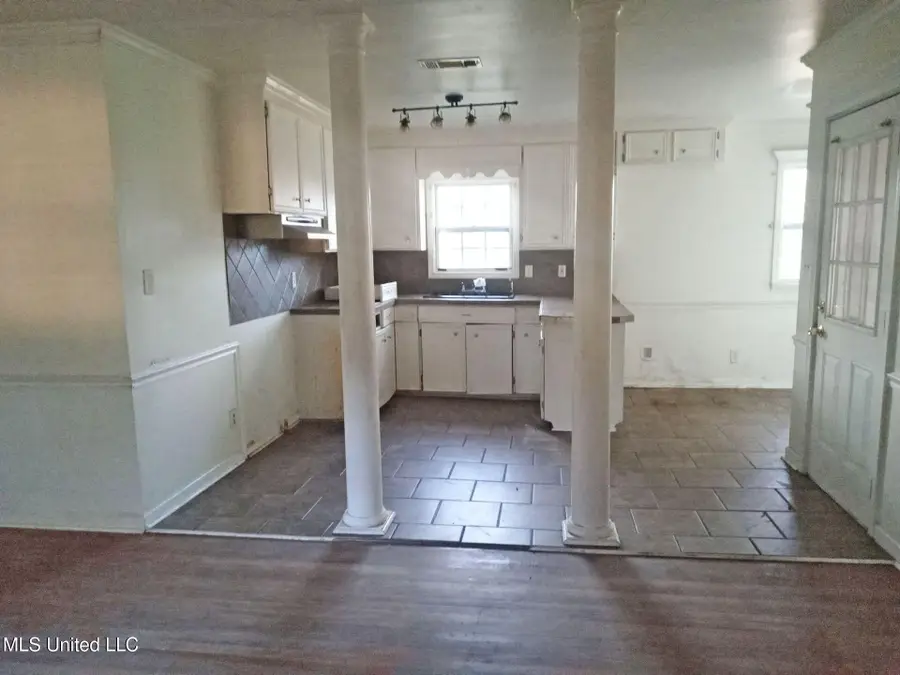 1829 Duncan Street, Yazoo City, MS 39194 - Image #2