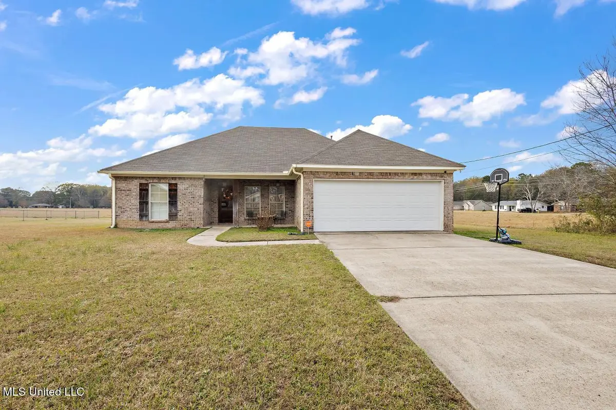 612 Woodland Drive, Canton, MS 39046 - Image #1