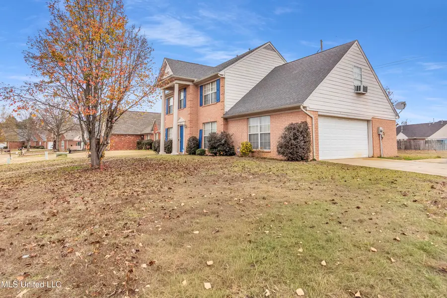 124 Oakleigh Drive, Batesville, MS 38606 - Image #2