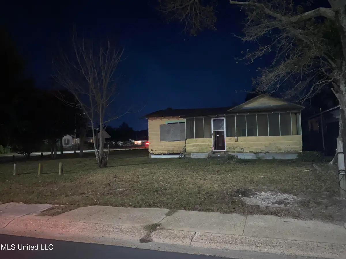 3307 20th Street, Gulfport, MS 39501 - Image #1