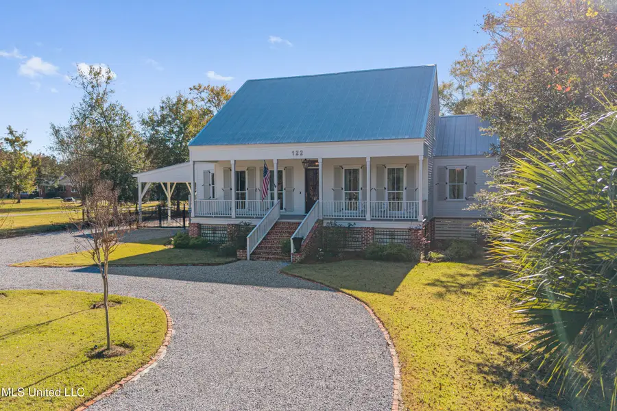 122 Felicity Street, Bay Saint Louis, MS 39520 - Image #3