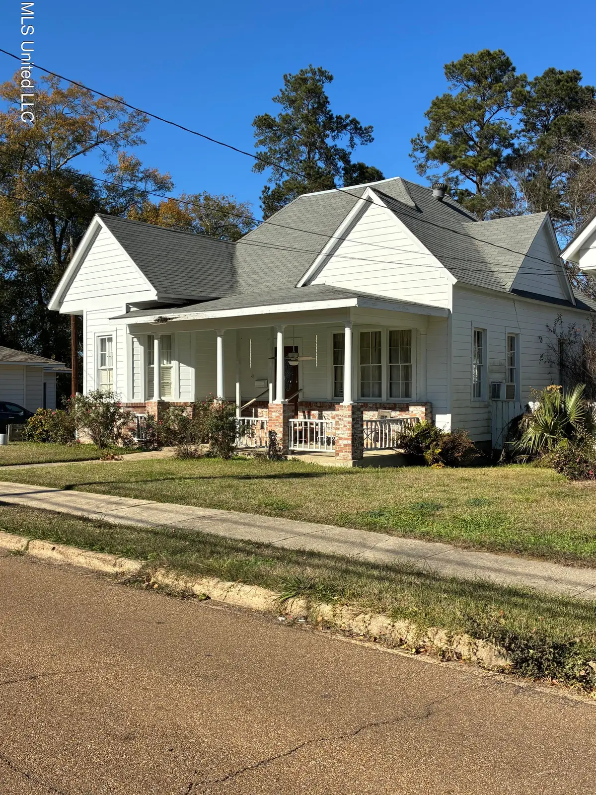 536 W Chickasaw Street, Brookhaven, MS 39601 - Image #1