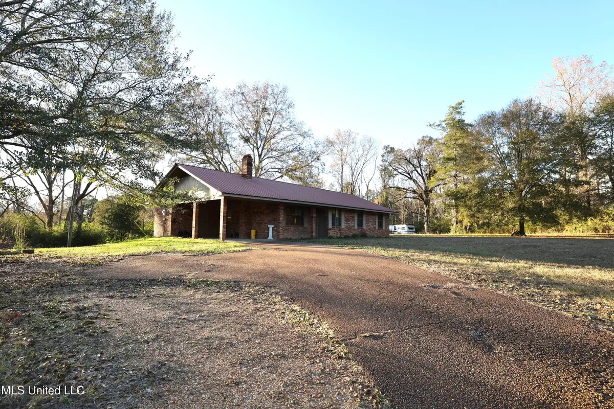 93 Pat Leake Road, Woodville, MS 39669 - Image #1