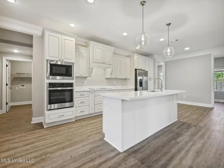 13569 Garl Garland Road, Ocean Springs, MS 39564 - Image #2