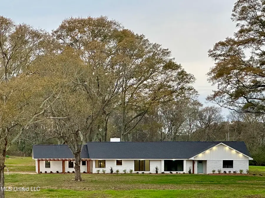 125 Barr Hill Drive, Magee, MS 39111 - Image #3