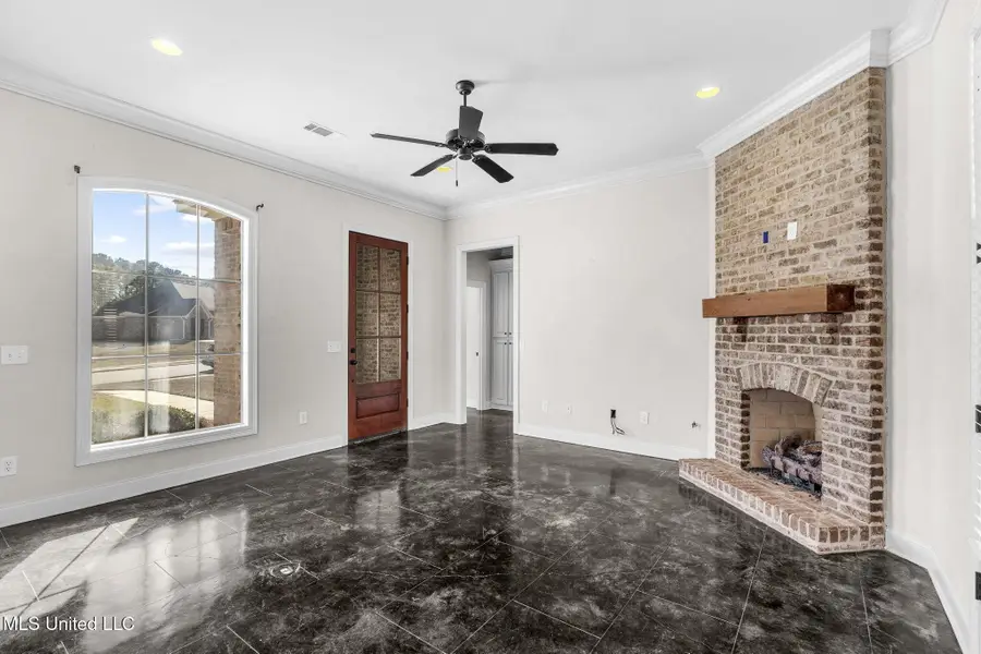 225 Greenfield Crossing, Brandon, MS 39042 - Image #3