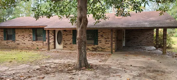 121 Rogers Smith Road, Lucedale, MS 39452