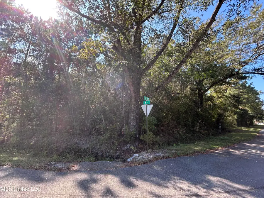 F Street, Biloxi, MS 39532 - Image #2