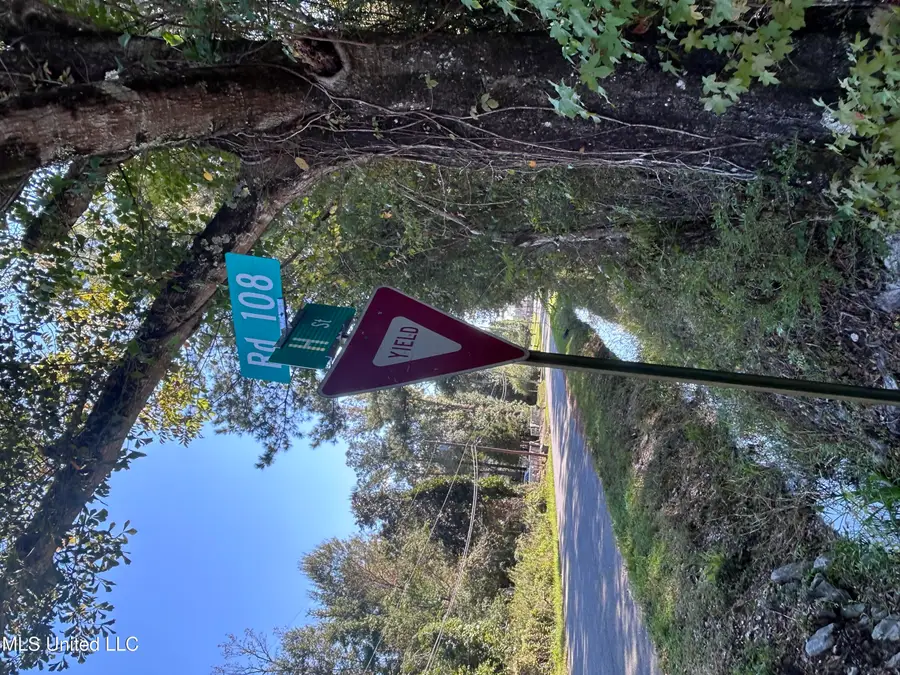 F Street, Biloxi, MS 39532 - Image #3